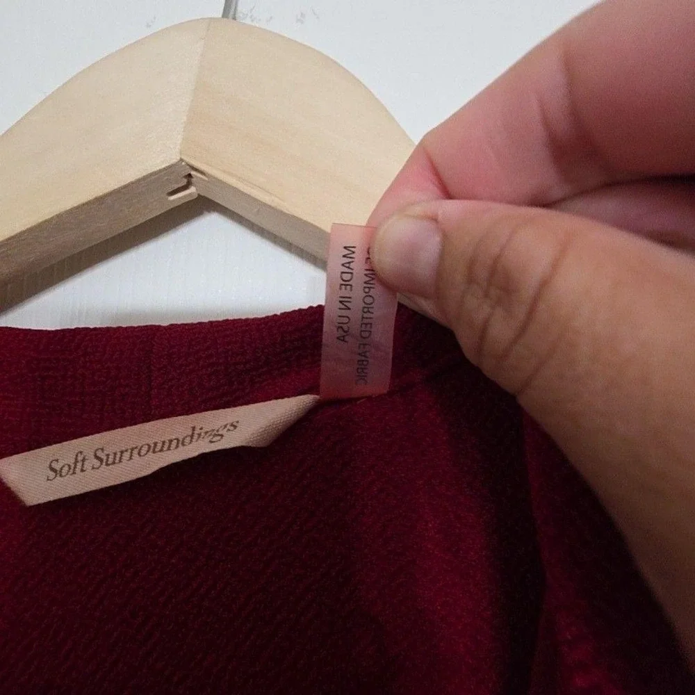 Soft Surroundings Cape Womens Large Red Knit Button Side Collared Open Front